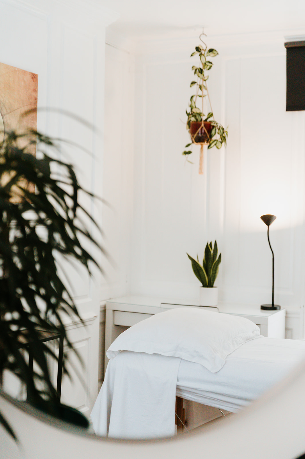 therapy room available for rent