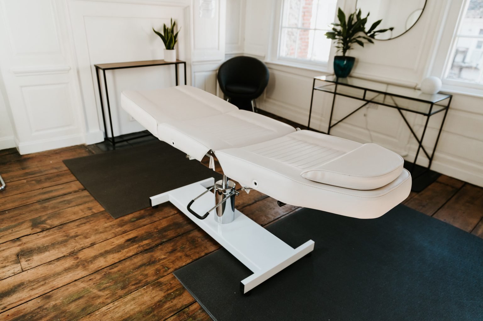 Room I at Soma Wellbeing Centre, a therapy room to hire in the Norwich Lanes